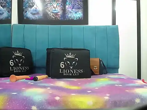 Mariana cock online show from 05-25-26, 10:52