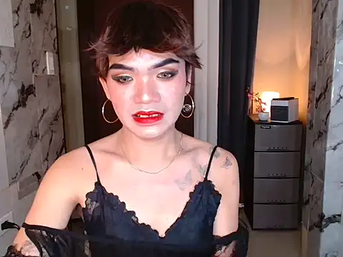 Snapshot of CassieHeartx chatting on 05-22-26, 09:46 CassieHeartx online show from 05-22-26, 09:46