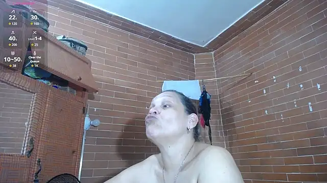 Snapshot of sabag_luchh chatting on 06-19-26, 01:22 sabag luchh online show from 06-19-26, 01:22