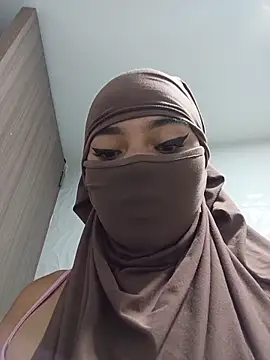 Samira 1 online show from 06-19-26, 08:25