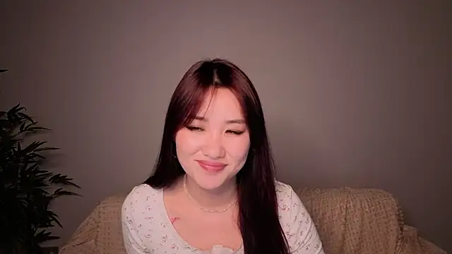 Snapshot of YukiyaSunshine chatting on 06-17-26, 07:19 YukiyaSunshine online show from 06-17-26, 07:19