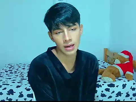 Snapshot of phuwin_bj chatting on 06-14-26, 05:41 phuwin bj online show from 06-14-26, 05:41