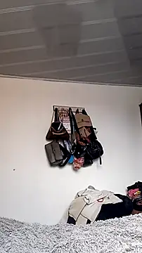 Snapshot of Perla-stone1 chatting on 07-24-26, 07:43 Perla-stone1 online show from 07-24-26, 07:43