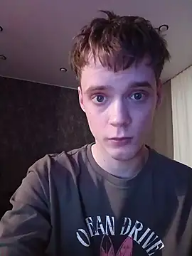Snapshot of Gaarty chatting on 06-05-26, 11:43 Gaarty online show from 06-05-26, 11:43
