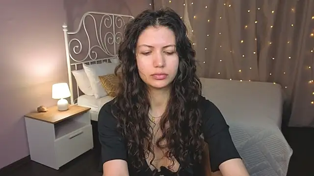 NoelPerfect online show from 06-25-26, 05:45