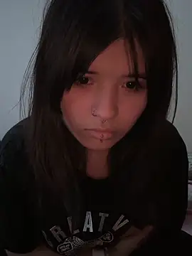 Snapshot of ashleyvp98 chatting on 05-29-26, 03:56 ashleyvp98 online show from 05-29-26, 03:56
