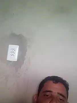 Snapshot of Marcosgay chatting on 05-27-26, 03:19 Marcosgay online show from 05-27-26, 03:19
