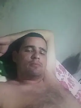 Snapshot of Marcosgay chatting on 06-22-26, 12:38 Marcosgay online show from 06-22-26, 12:38