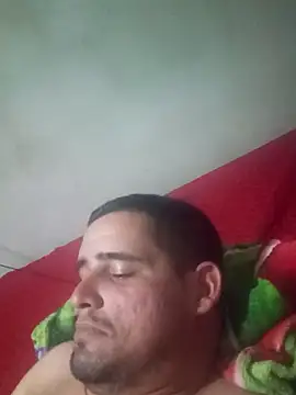 Snapshot of Marcosgay chatting on 06-27-26, 01:22 Marcosgay online show from 06-27-26, 01:22