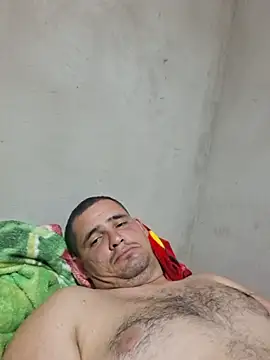 Snapshot of Marcosgay chatting on 07-12-26, 01:28 Marcosgay online show from 07-12-26, 01:28