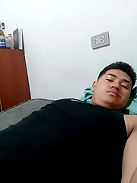 Snapshot of xxxinma chatting on 07-31-26, 02:11 xxxinma online show from 07-31-26, 02:11