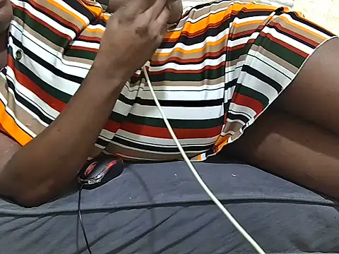 DripDiva online show from 06-18-26, 09:20