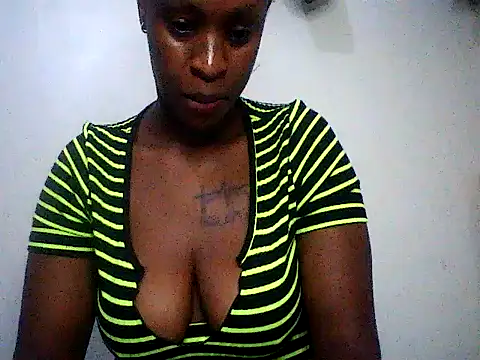 Snapshot of magicpussyy1 chatting on 06-16-26, 06:57 magicpussyy1 online show from 06-16-26, 06:57
