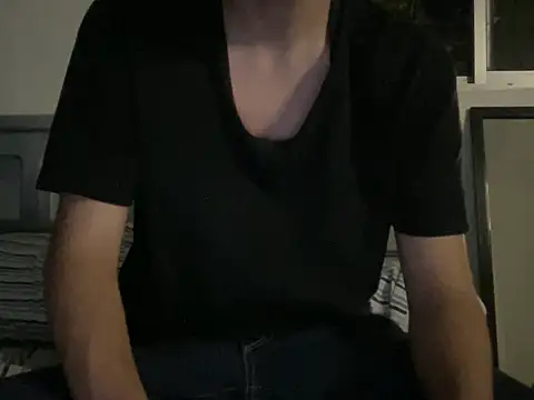 candyperfumeboy online show from 05-26-26, 04:32