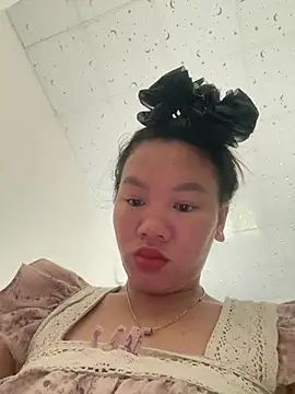 Suki-love online show from 05-22-26, 03:48