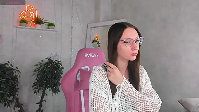 Alexa Carte online show from 06-22-26, 01:44