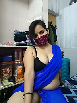 Snapshot of shalini_gupta05 chatting on 06-30-26, 04:18 shalini gupta05 online show from 06-30-26, 04:18