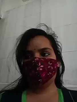Snapshot of shalini_gupta05 chatting on 05-26-26, 09:51 shalini gupta05 online show from 05-26-26, 09:51