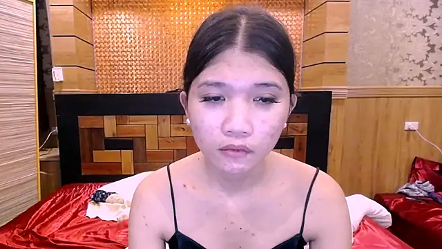 Snapshot of naughtygirl_lily chatting on 07-20-26, 02:19 naughtygirl lily online show from 07-20-26, 02:19