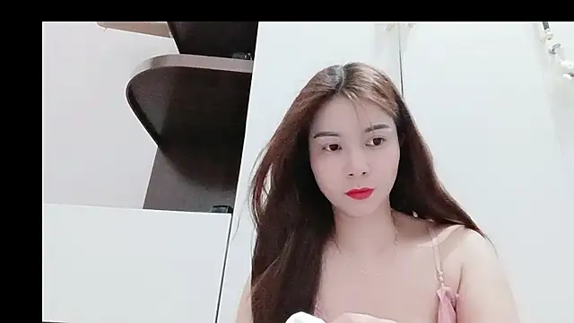 Snapshot of Micky-love chatting on 06-16-26, 03:50 Micky-love online show from 06-16-26, 03:50