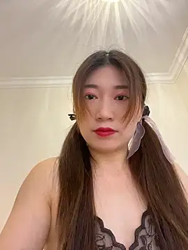 qiuqiu 018 online show from 05-25-26, 11:25
