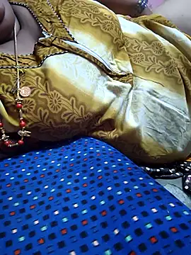 Snapshot of geetha431 chatting on 07-01-26, 05:24 geetha431 online show from 07-01-26, 05:24