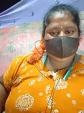 Snapshot of geetha431 chatting on 06-24-26, 05:00 geetha431 online show from 06-24-26, 05:00