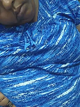 Snapshot of geetha431 chatting on 07-09-26, 11:48 geetha431 online show from 07-09-26, 11:48