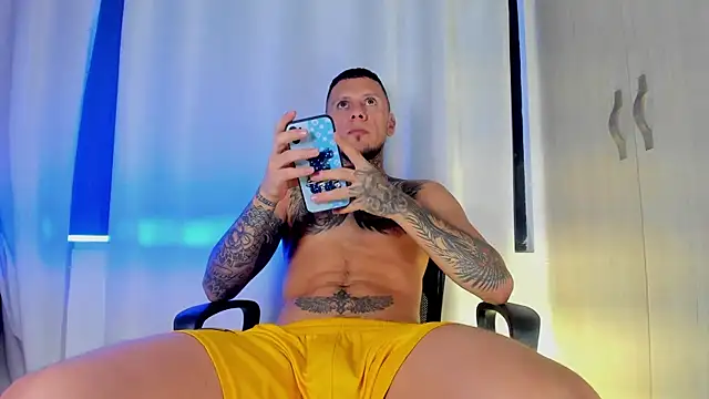  Kevin xxx online show from 03-06-26, 03:34