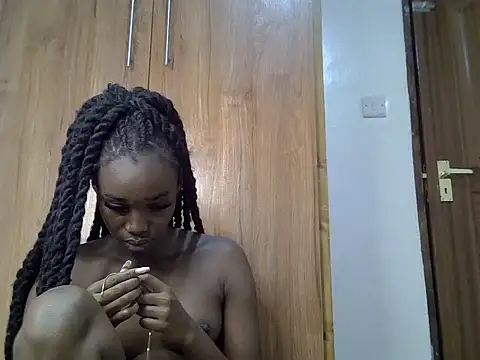Snapshot of Vsexie chatting on 07-24-26, 09:27 Vsexie online show from 07-24-26, 09:27