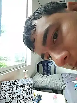 Snapshot of mischievousprince_ chatting on 06-30-26, 06:19 mischievousprince online show from 06-30-26, 06:19