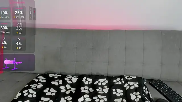 Snapshot of is_petite chatting on 07-01-26, 03:12 is petite online show from 07-01-26, 03:12