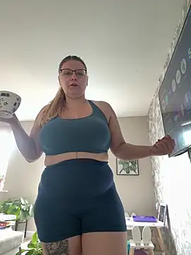 LucieLouBabe online show from 06-18-26, 01:05