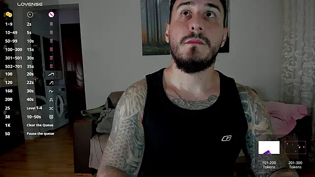 Snapshot of Gymdominus chatting on 07-24-26, 10:55 Gymdominus online show from 07-24-26, 10:55