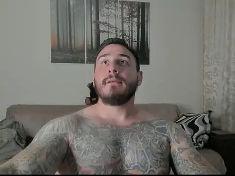 Snapshot of Gymdominus chatting on 05-22-26, 02:26 Gymdominus online show from 05-22-26, 02:26