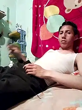 Snapshot of Twink0207 chatting on 07-03-26, 11:22 Twink0207 online show from 07-03-26, 11:22