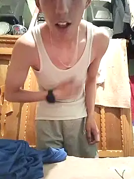 Snapshot of Twink0207 chatting on 07-02-26, 12:22 Twink0207 online show from 07-02-26, 12:22