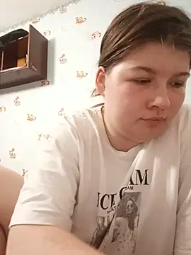 Snapshot of Georgina_Mimi chatting on 05-27-26, 08:38 Georgina Mimi online show from 05-27-26, 08:38