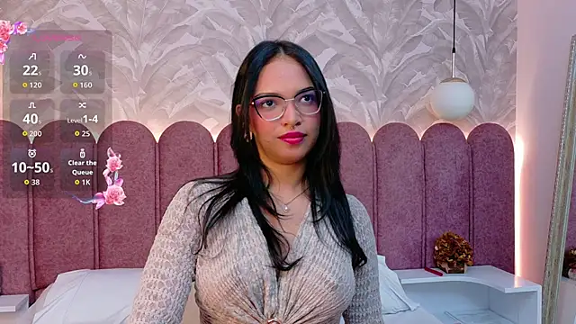 Maddy-Dove online show from 06-18-26, 03:49