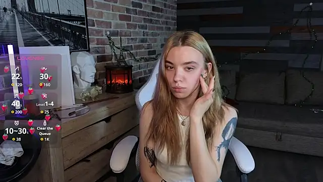 Snapshot of eva_swetty chatting on 06-21-26, 10:15 eva swetty online show from 06-21-26, 10:15