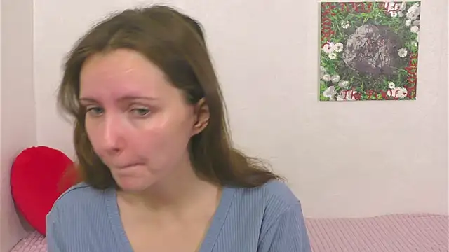 Snapshot of Cuteal1ce chatting on 06-01-26, 03:44 Cuteal1ce online show from 06-01-26, 03:44