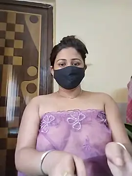 Snapshot of sreyashidas505 chatting on 05-23-26, 07:40 sreyashidas505 online show from 05-23-26, 07:40