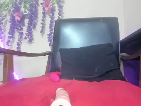 Bubblesquirtt online show from 05-24-26, 11:59