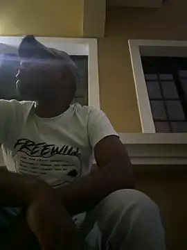 Snapshot of rafa037 chatting on 05-23-26, 11:37 rafa037 online show from 05-23-26, 11:37