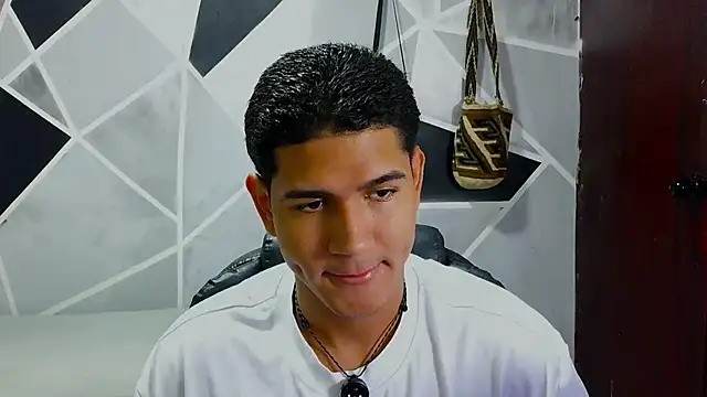 juanacock  online show from 06-22-26, 12:57