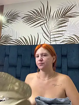 mia hot4 online show from 05-27-26, 12:01
