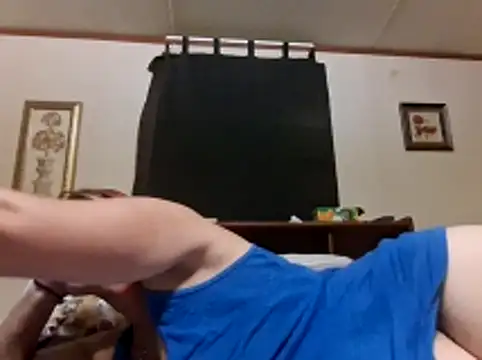 Snapshot of besins chatting on 05-31-26, 04:29 besins online show from 05-31-26, 04:29