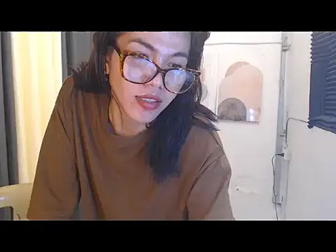 Snapshot of KateAfterDark chatting on 05-28-26, 11:38 KateAfterDark online show from 05-28-26, 11:38
