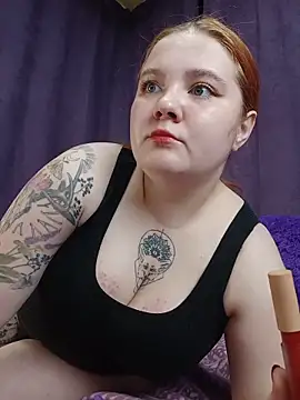 Snapshot of Triss_V chatting on 05-26-26, 11:47 Triss V online show from 05-26-26, 11:47