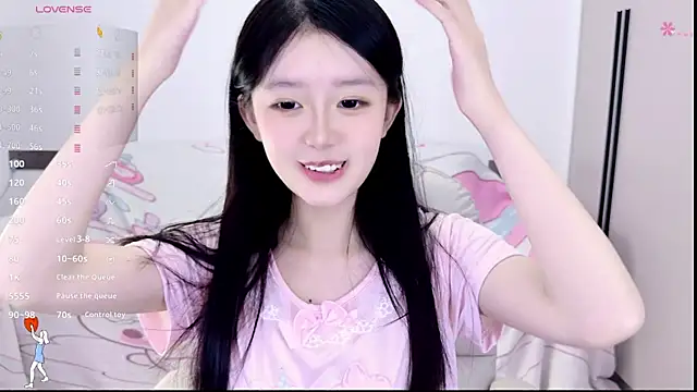 Snapshot of KylinKylin chatting on 06-08-26, 03:45 KylinKylin online show from 06-08-26, 03:45